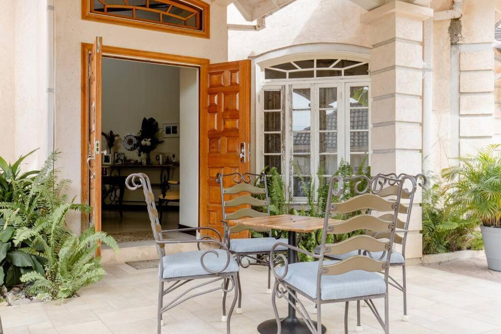 Idilio Escape Homestay Ocho Rios